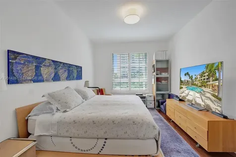 715 Crandon Boulevard Key Biscayne FL 33149