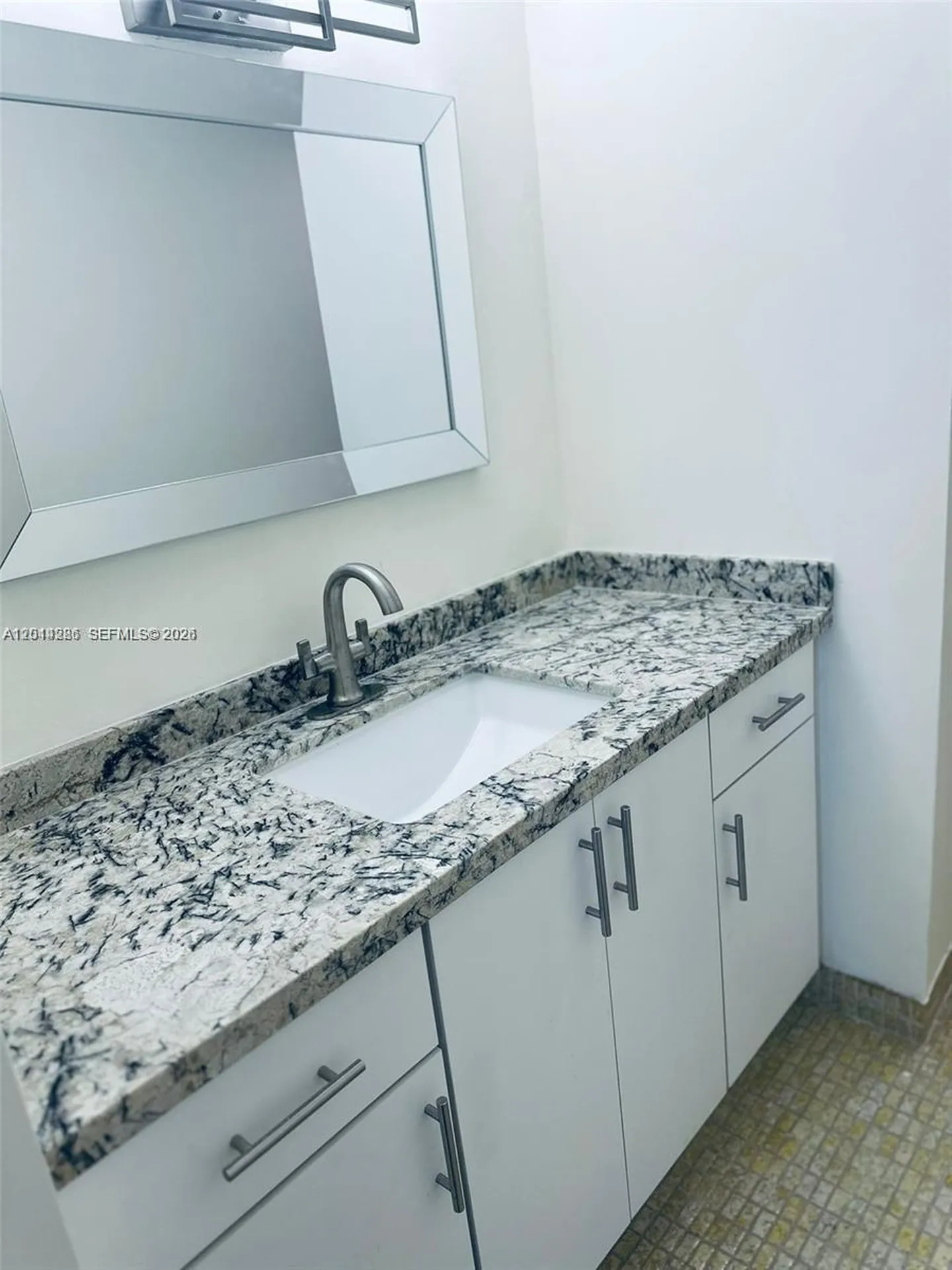 4200 Hillcrest Drive Hollywood FL 33021