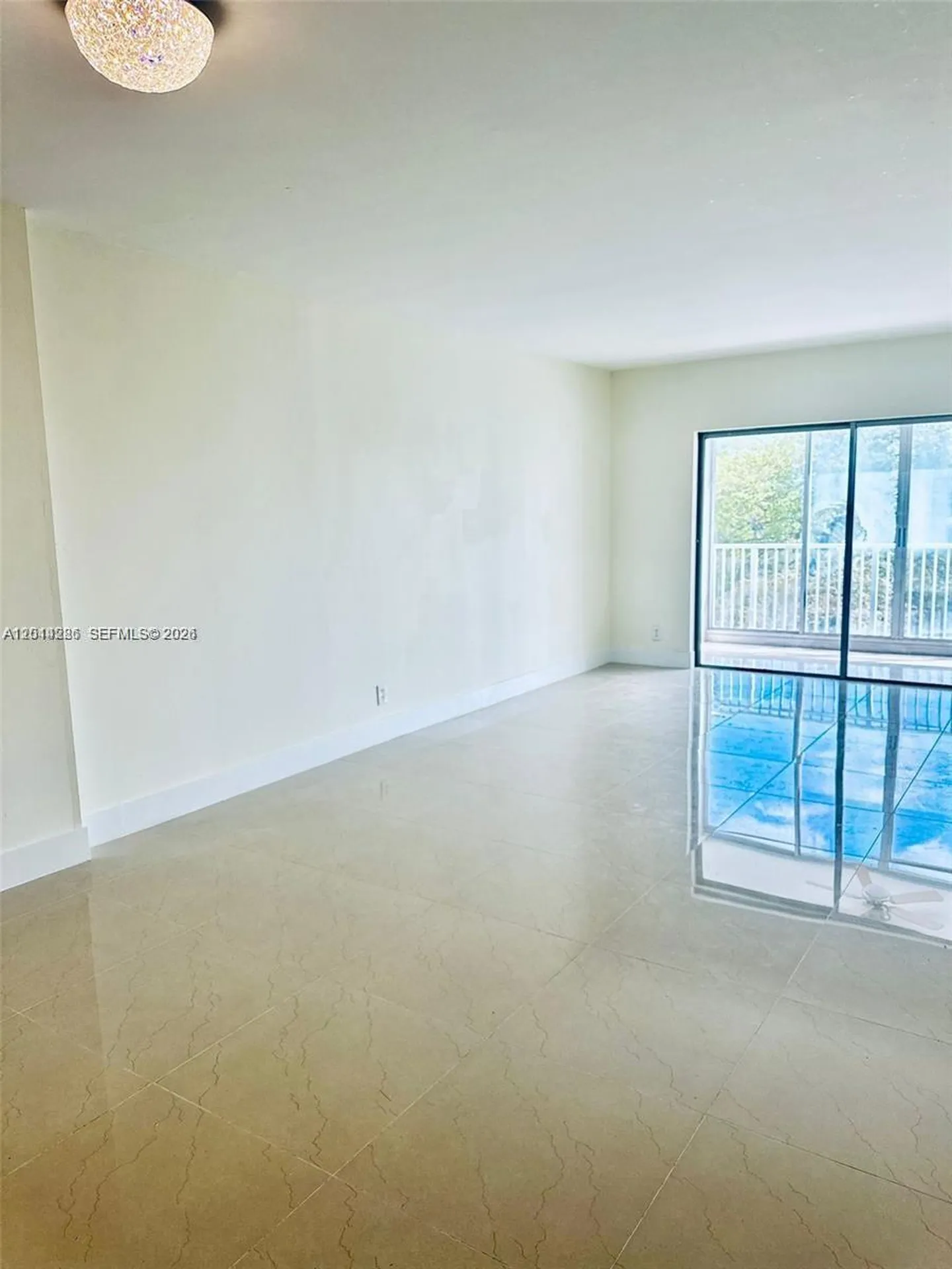 4200 Hillcrest Drive Hollywood FL 33021