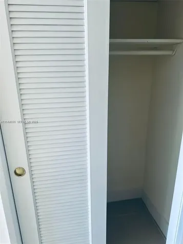 4200 Hillcrest Drive Hollywood FL 33021