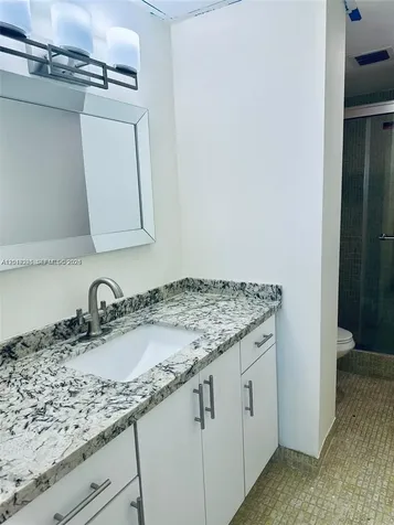 4200 Hillcrest Drive Hollywood FL 33021