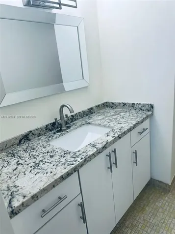 4200 Hillcrest Drive Hollywood FL 33021