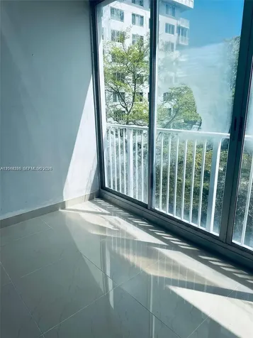 4200 Hillcrest Drive Hollywood FL 33021