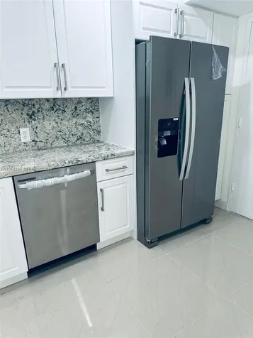 4200 Hillcrest Drive Hollywood FL 33021