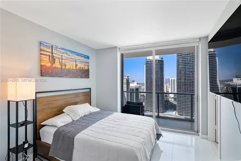 1100 S Miami Avenue Miami FL 33130