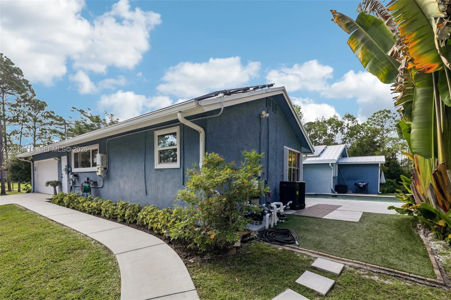 15698 N 77th Trail N Palm Beach Gardens FL 33418