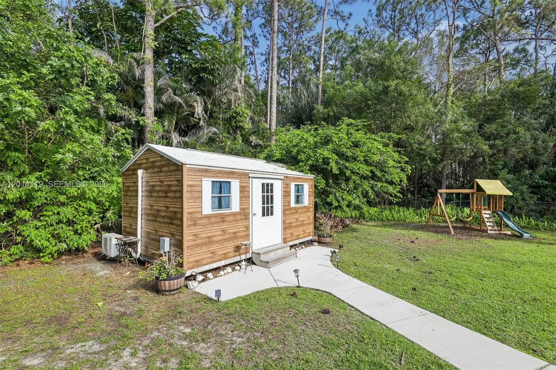 15698 N 77th Trail N Palm Beach Gardens FL 33418