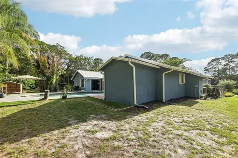 15698 N 77th Trail N Palm Beach Gardens FL 33418