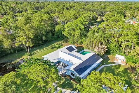 15698 N 77th Trail N Palm Beach Gardens FL 33418