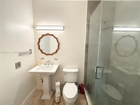 2850 Coconut Avenue Miami FL 33133