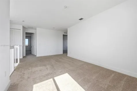 5023 Ofanto Ave Maria FL 34142