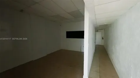 2319 NW 7th Street Miami FL 33125
