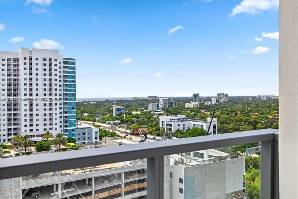 239 SW 9th Street Miami FL 33130