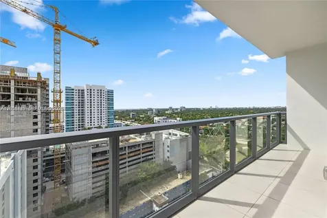 239 SW 9th Street Miami FL 33130