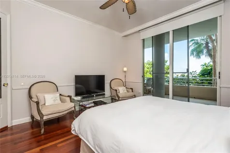 888 Brickell Key Drive Miami FL 33131