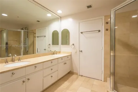 888 Brickell Key Drive Miami FL 33131
