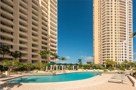 888 Brickell Key Drive Miami FL 33131