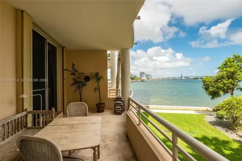 888 Brickell Key Drive Miami FL 33131