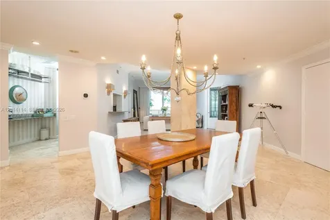 888 Brickell Key Drive Miami FL 33131