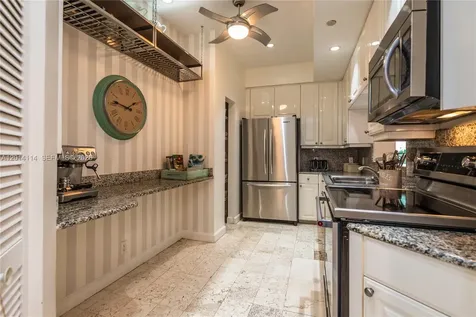 888 Brickell Key Drive Miami FL 33131