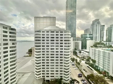 825 Brickell Bay Drive Miami FL 33131