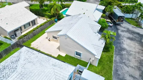 6410 SW 112th Place Miami FL 33173
