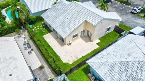 6410 SW 112th Place Miami FL 33173