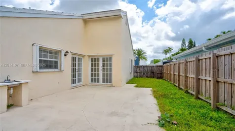 6410 SW 112th Place Miami FL 33173