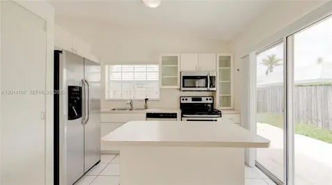 6410 SW 112th Place Miami FL 33173
