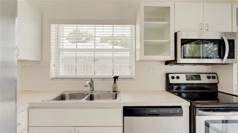 6410 SW 112th Place Miami FL 33173