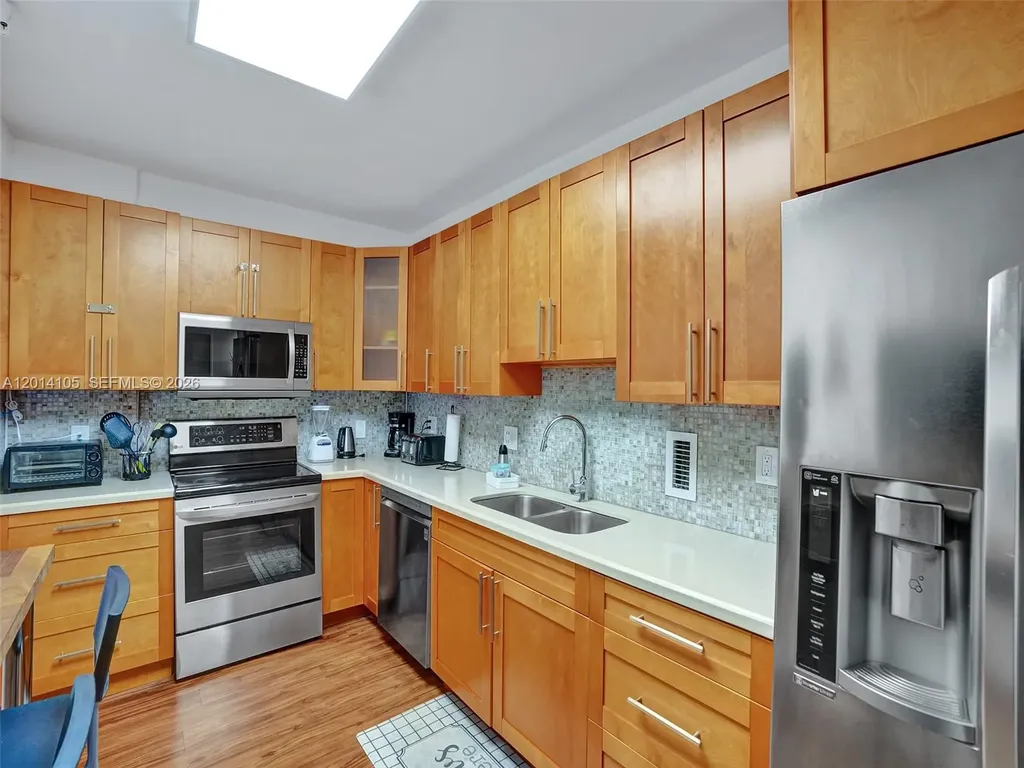 3901 S Ocean Drive Hollywood FL 33019