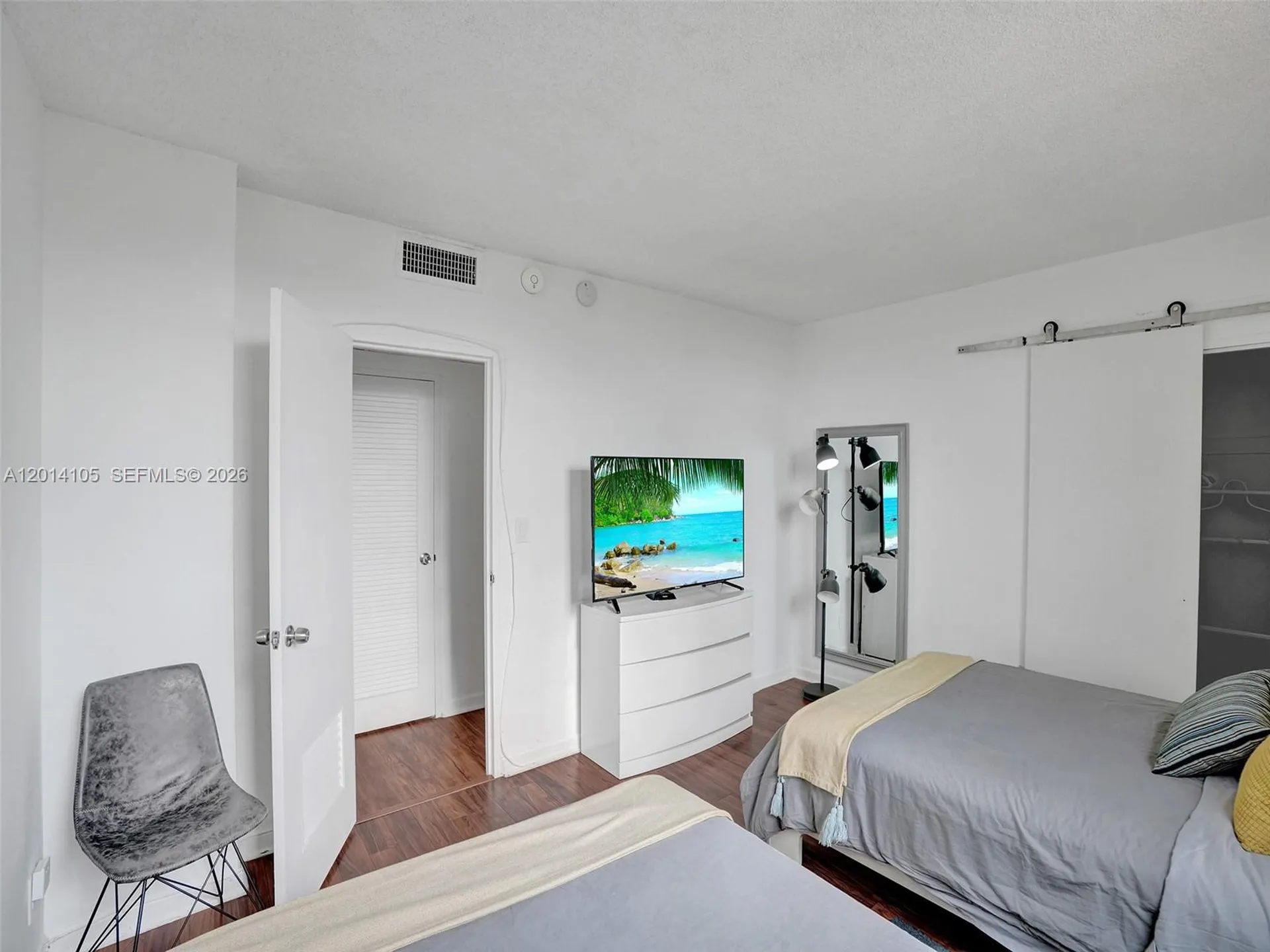 3901 S Ocean Drive Hollywood FL 33019