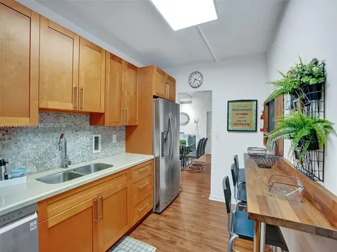 3901 S Ocean Drive Hollywood FL 33019