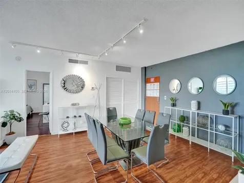 3901 S Ocean Drive Hollywood FL 33019