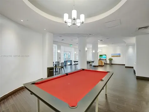 3901 S Ocean Drive Hollywood FL 33019