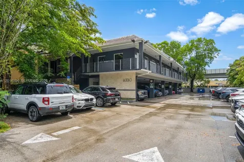6330 Manor Lane South Miami FL 33143