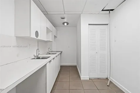 6330 Manor Lane South Miami FL 33143