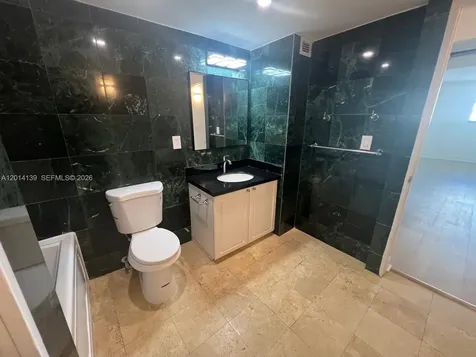 19390 Collins Avenue Sunny Isles Beach FL 33160