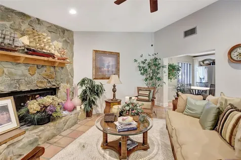 5320 SW 21st Court Plantation FL 33317
