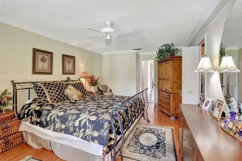 5320 SW 21st Court Plantation FL 33317