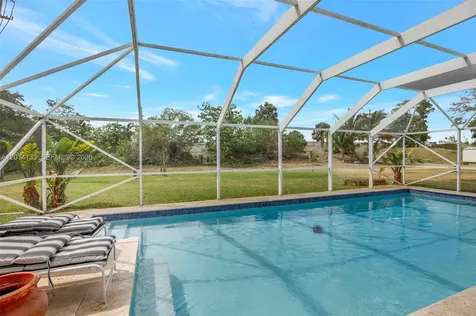 5320 SW 21st Court Plantation FL 33317