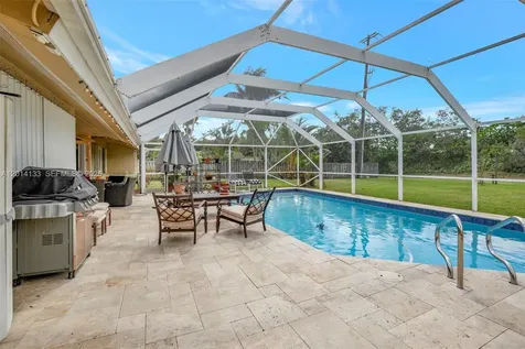 5320 SW 21st Court Plantation FL 33317