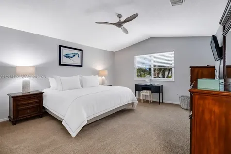 1080 NW 192nd Avenue Pembroke Pines FL 33029
