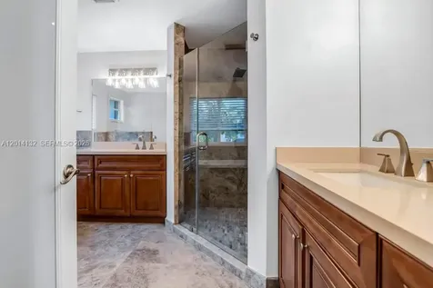 1080 NW 192nd Avenue Pembroke Pines FL 33029