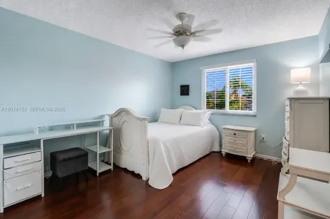 1080 NW 192nd Avenue Pembroke Pines FL 33029
