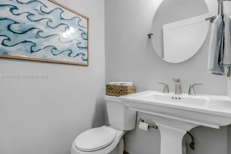 1080 NW 192nd Avenue Pembroke Pines FL 33029