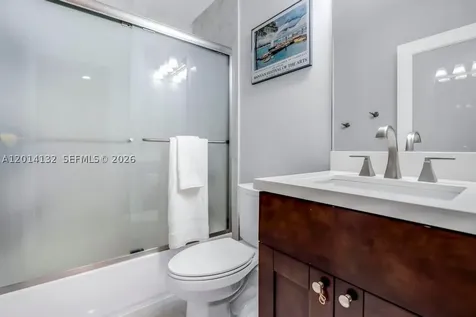 1080 NW 192nd Avenue Pembroke Pines FL 33029