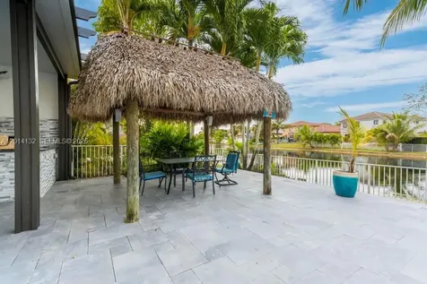 1080 NW 192nd Avenue Pembroke Pines FL 33029