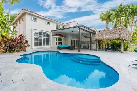 1080 NW 192nd Avenue Pembroke Pines FL 33029