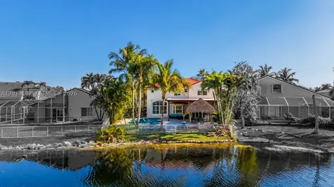 1080 NW 192nd Avenue Pembroke Pines FL 33029
